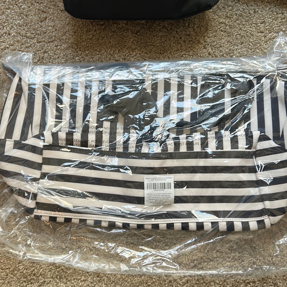 Alice + Olivia positano duffel bag